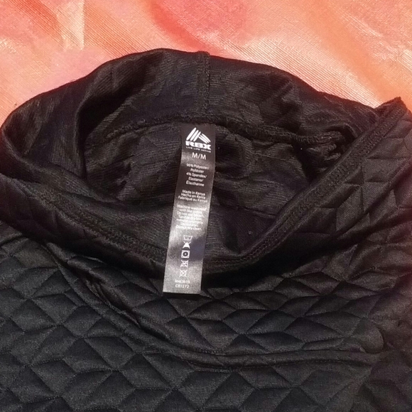 🌼 Reebok  Sweater - Picture 7 of 14